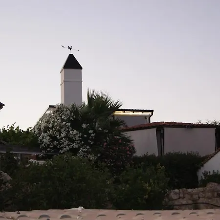 Eyexei Domus Отель типа 