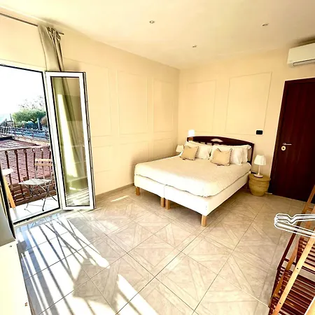 Eyexei Domus Bed & Breakfast