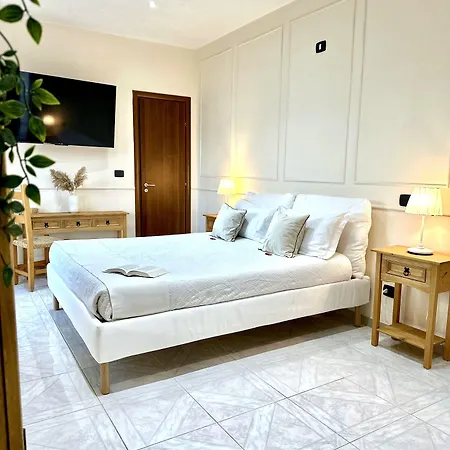 Eyexei Domus 4*