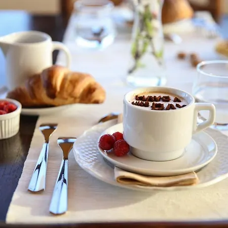 Eyexei Domus Couette-café 4*