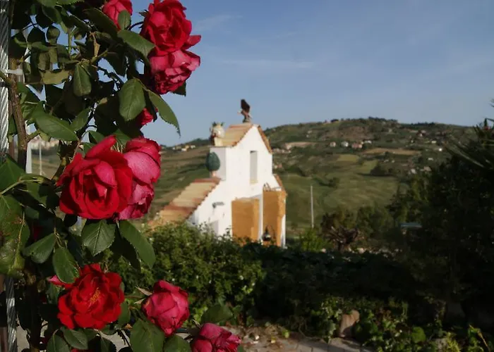 Eyexei Domus Bed & Breakfast 4*